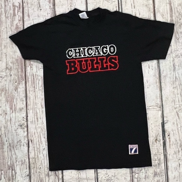 Chicago Bulls Vintage NBA Basketball Logo 7 Sports 1990s Stitched tshirt - Picture 1 of 4